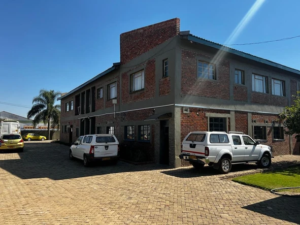 Norton Nharira Industrial For Sale.