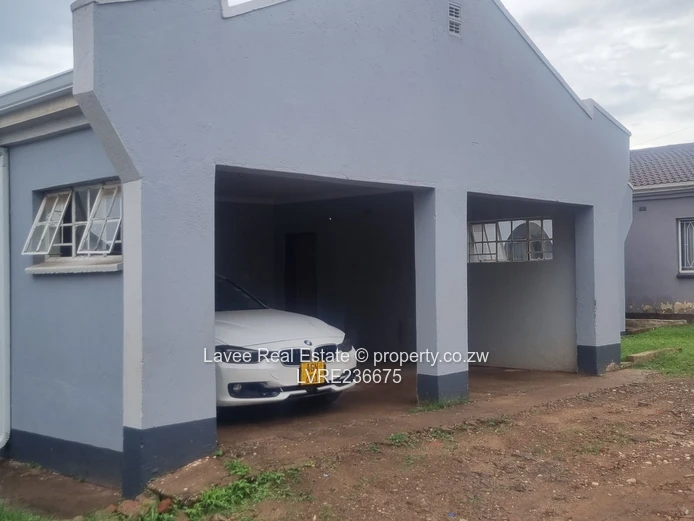 Bluffhill Pamvura sunset cluster house for sale 