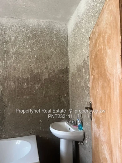 Solid neat family home!!!