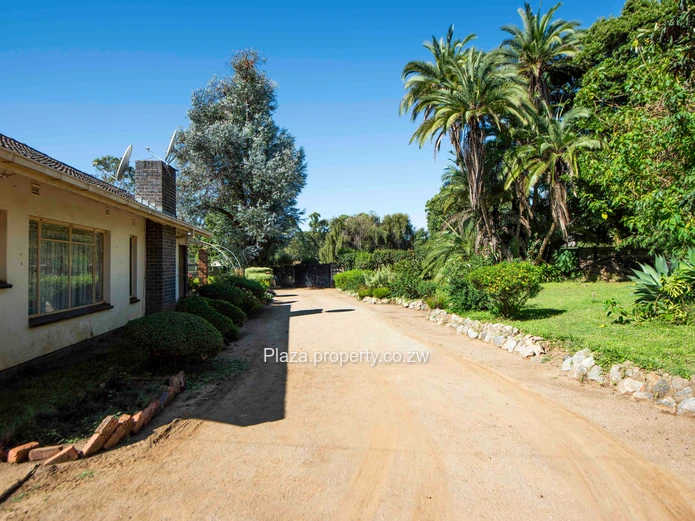 3 Bedroom House For Sale Mandara