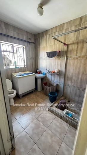 Spacious House For Sale In Zengeza 3 (Sole Mandate)