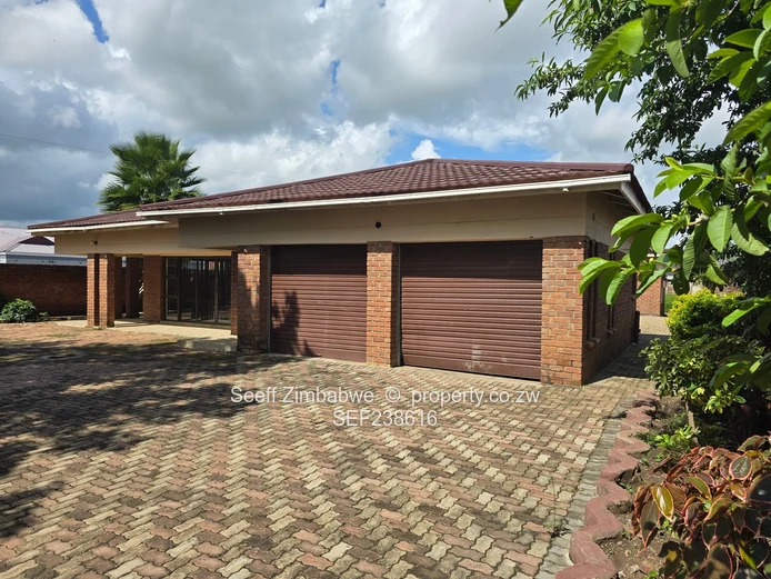 House for sale in Fairview