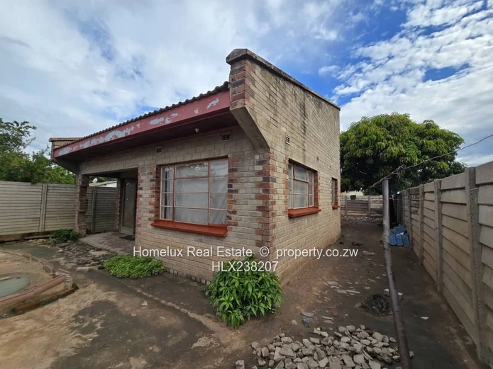 4 Bedroomed Investment Home for Sale 