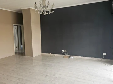 3 Bedroom Garden Flat