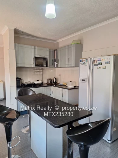 4 Bedroom House for Sale in New Marlborough