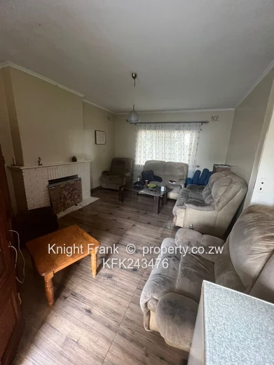 Charming 3-Bed Home with Garden & Staff Quarters — Mabelreign