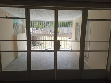 2 Bedroom Garden Flat