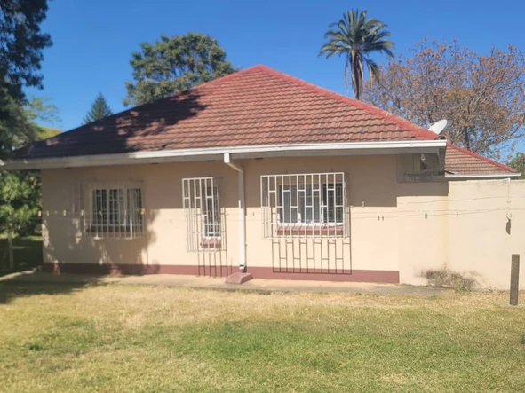 6 Bedroom House