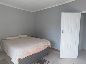 2 Bedroom Cottage