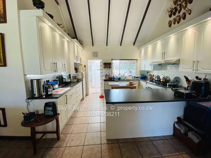 Kuimba Shiri Bird Park Lake House For Sale