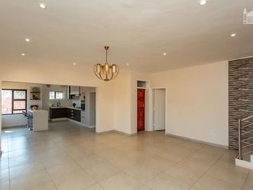 7 Unit Townhouse Complex