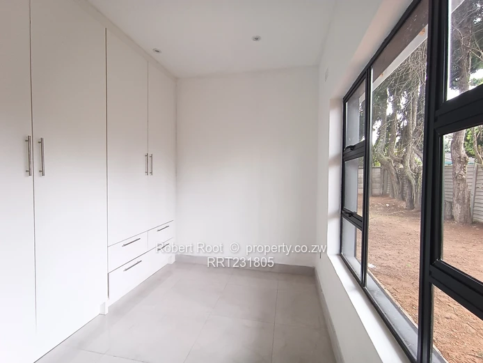 3 bed family cottage in Greendale 