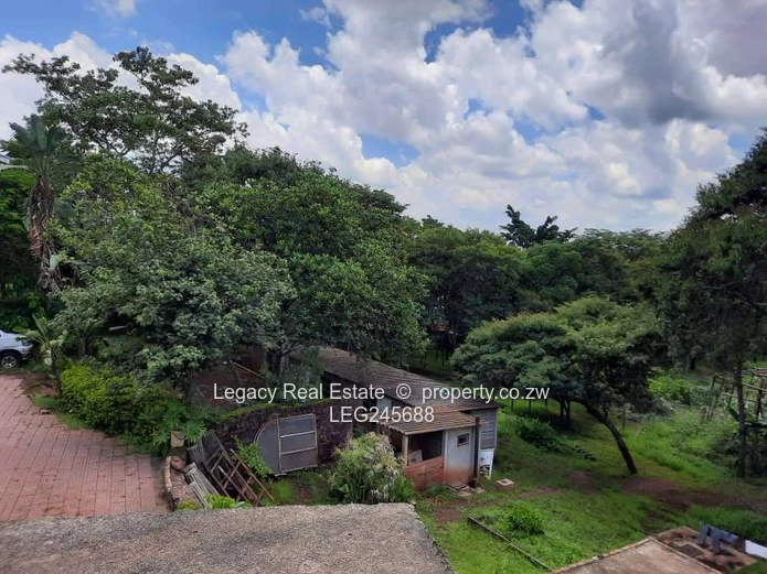 Lake Chivero 8-Bed Split-Level Home - Renovator's Dream