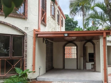 3 Bedroom Garden Flat