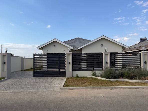 4 Bedroom House