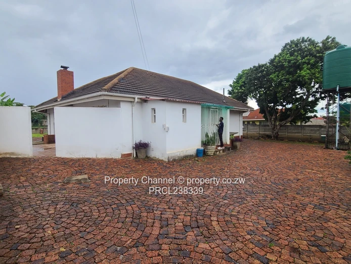 3 Bed to rent in Mabelreign