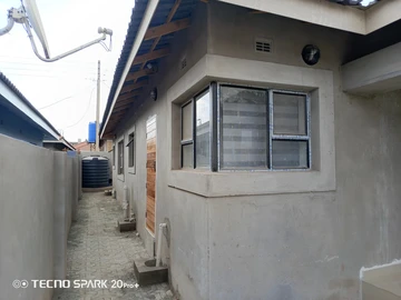 2 Unit Townhouse Complex
