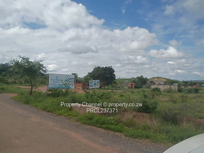 1072 sqm Residential Stand