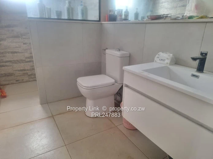 Freestanding 3 Bed Townhouse In A Secure Complex