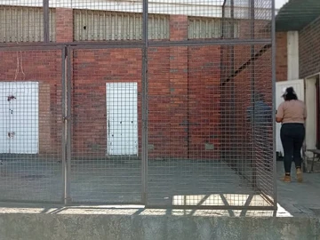 Warehouse & Factory