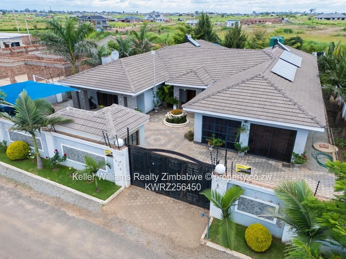 Elegant 5-Bedroom Family Home with Pool and Entertainment Areas, Haydon Park  (Sole Mandate)