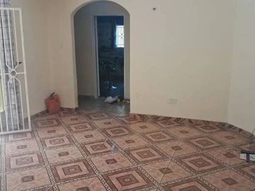 3 Bedroom Flat & Apartment