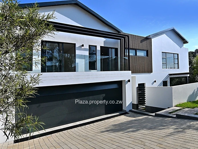 Luxury 4-Bedroom Family Home In Fourways