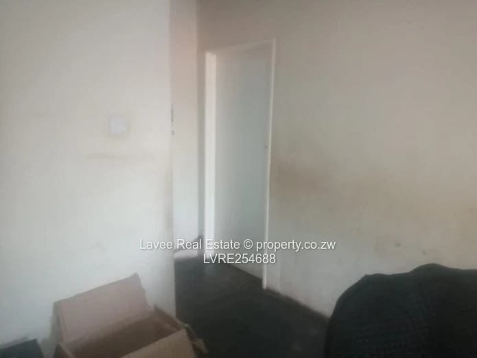 House for sale in NBS Dzivarasekwa