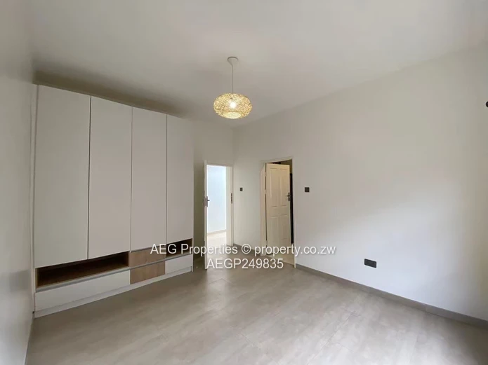 4  Bed Townhouse To Rent 