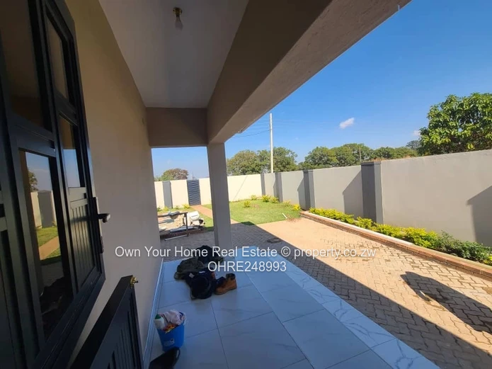 Avondale: Bright 3-Bed Renovated Home with Marble Floors