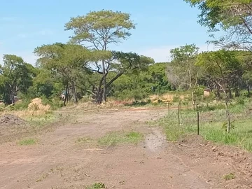 Mwashuma park 1000sqm stand 16000usd