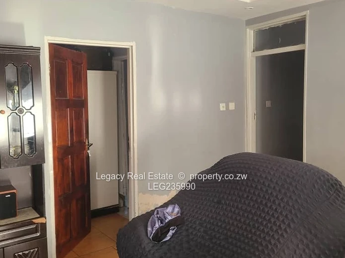 Affordable 1-Bedroom Rental with Borehole