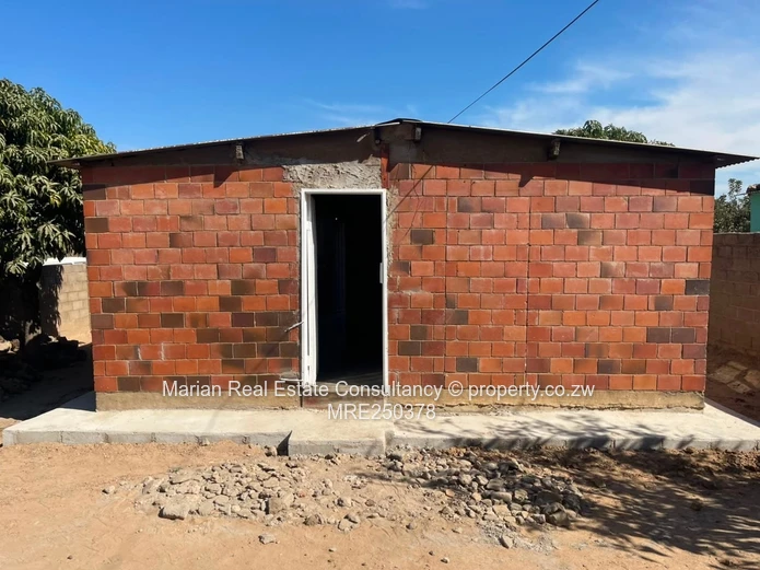 4-Room House, New Magwegwe  For Sale