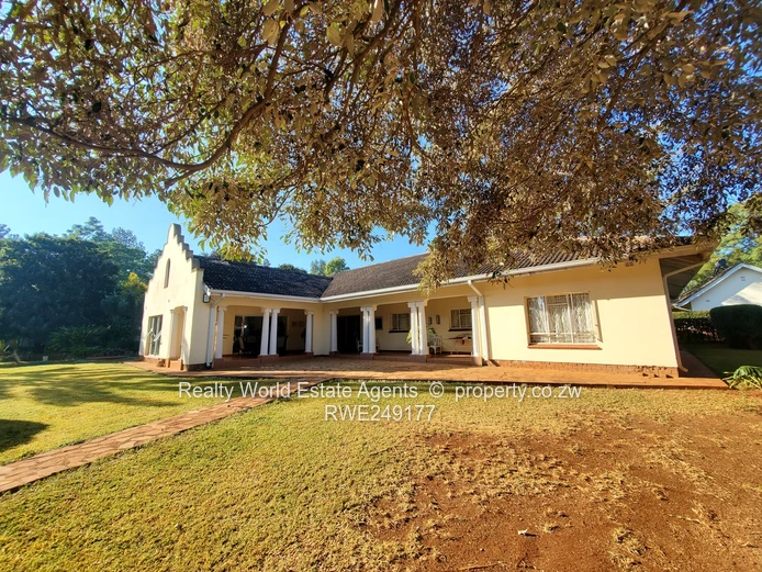 Borrowdale, Behind Sam Levy Rental - 5 Beds