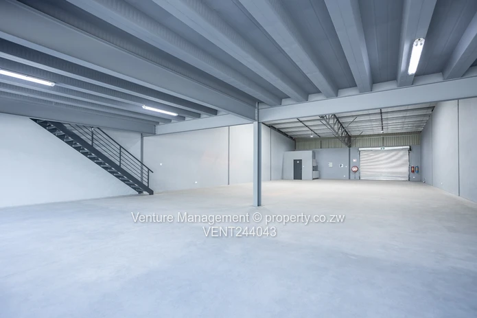 POMONA HUB | PRIME INDUSTRIAL SPACE TO LET 394sqm