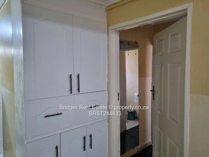 Fully Operational Peri Urban Agro Residential Plot (Sole Mandate)