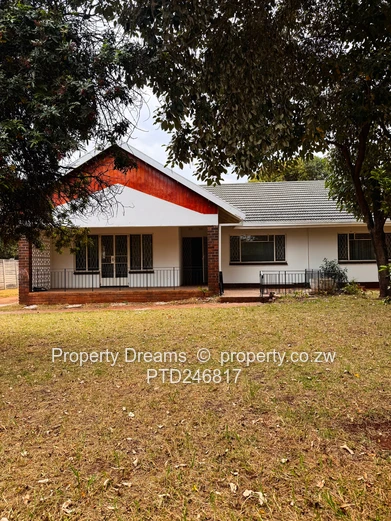 A Versatile 3 Bedroomed in Hillside - IDEAL HOME & BUSINESS