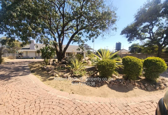 Lovely family home in Waterfalls for sale