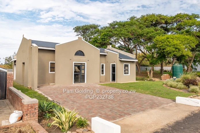 Cape Dutch Stye Lockable 3 Bed Shell Unit