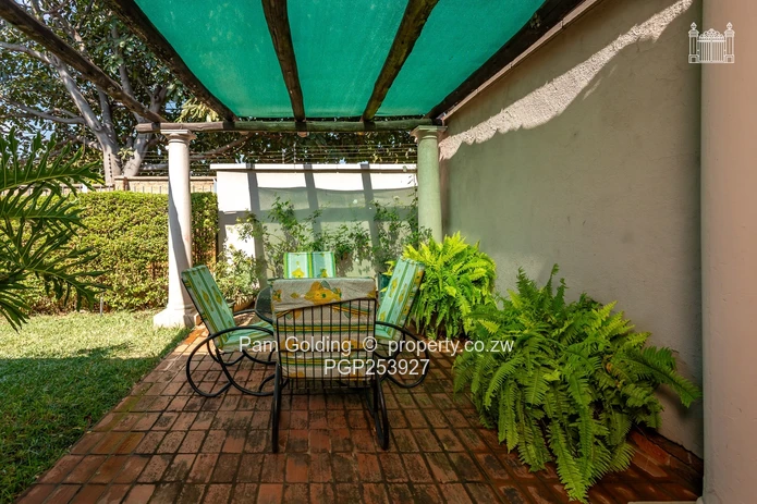 Fully Furnished 3 Bedroom Townhouse