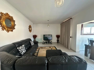 2 Bedroom Garden Flat