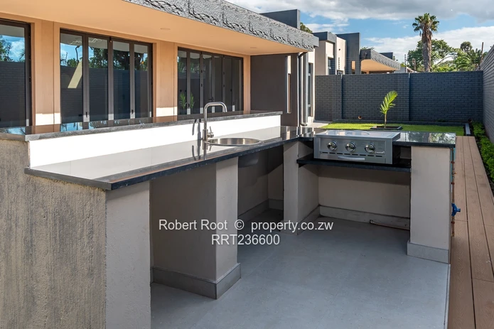 4 bed cluster home in Mount Pleasant