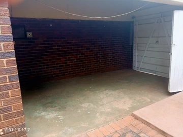 3 Bedroom Garden Flat