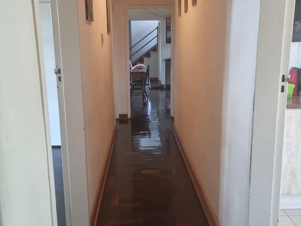 6 Bedroom House