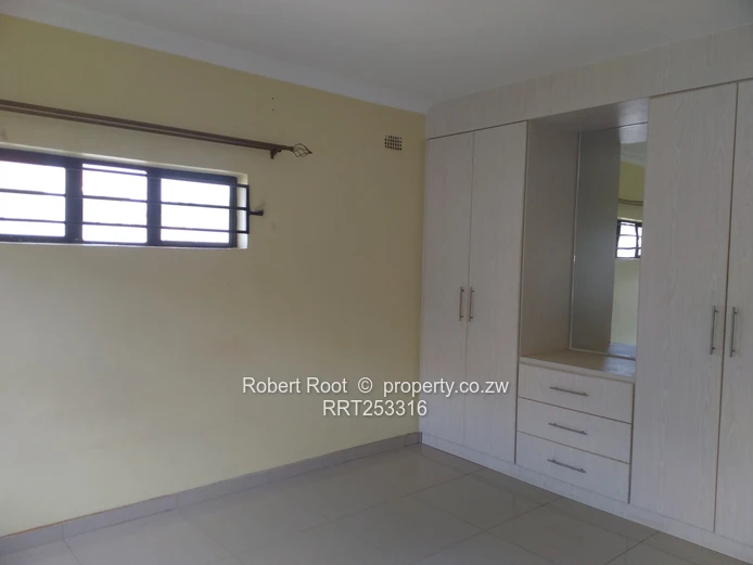 4 Bedroomed House To Rent In Madokero