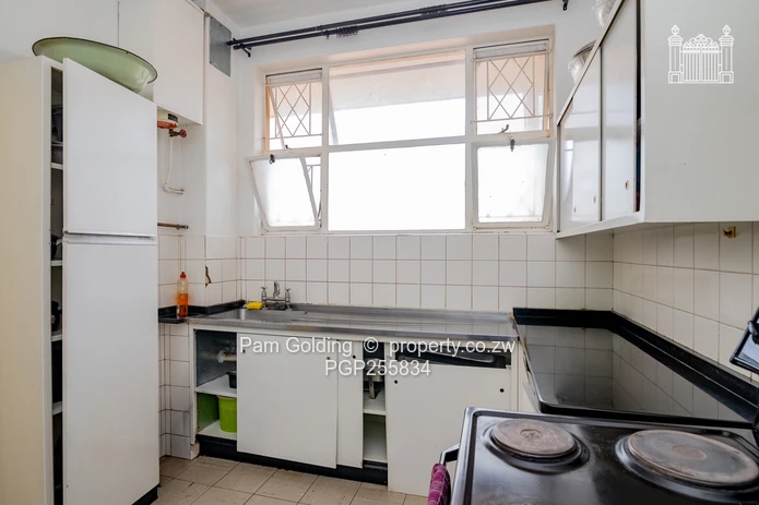 Riviera Court! A Stone Throw Away From Fife Avenue Shops!