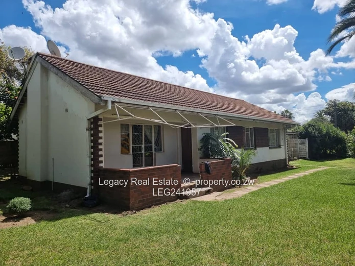 Charming Starter Home with Expansion Potential – Mabelreign