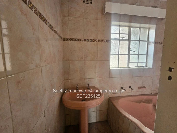 Spacious 4-Bedroom Family Home in Desirable Main Way Meadows