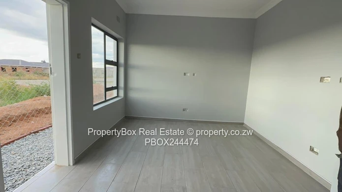 Adelaide Park, Ruwa 2 bed cottage for rent!