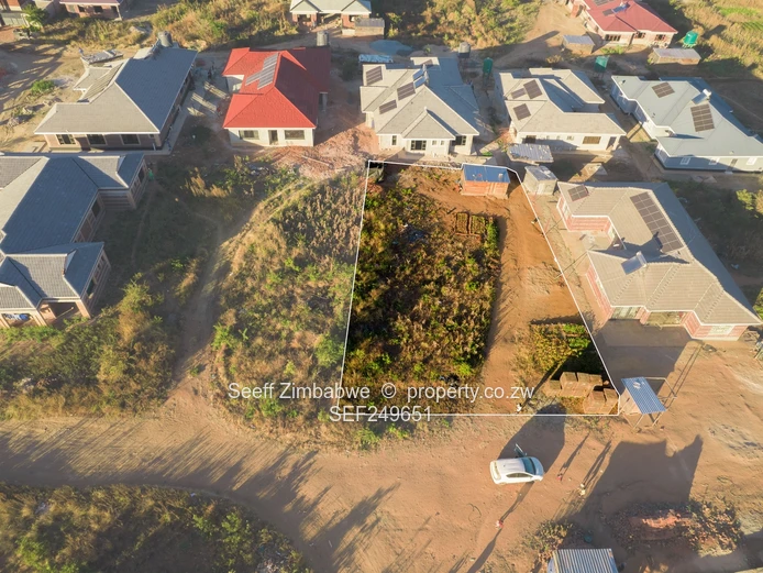 Investment opportunity in Adelaide Park in Gweru!